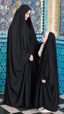 چادر بچگانه / عربی اصیل (جده) / پارچه حریر اسود (شهرکرد)